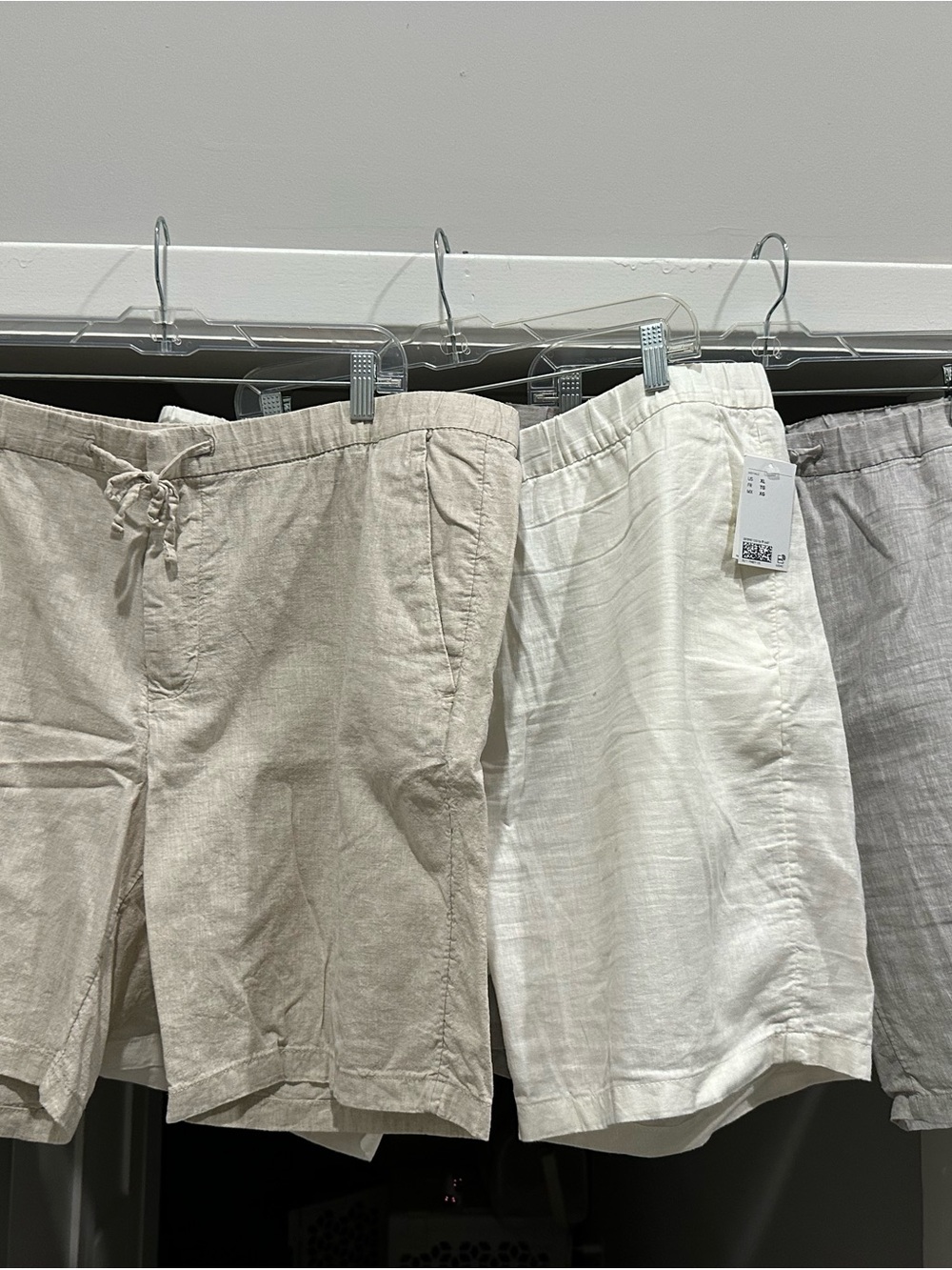 H&M Men's Linen Drawstring Shorts in Beige, White and Grey